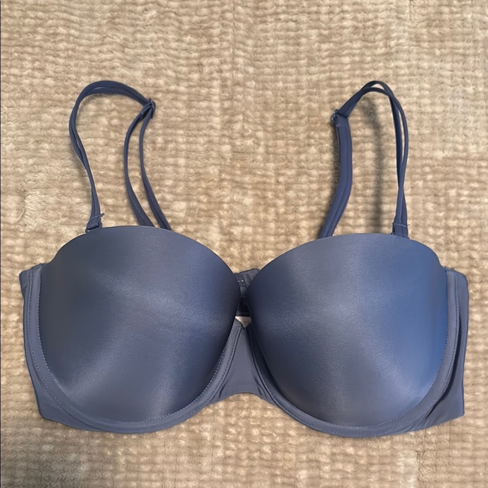 Victoria’s Secret Strapless Bra 38C
